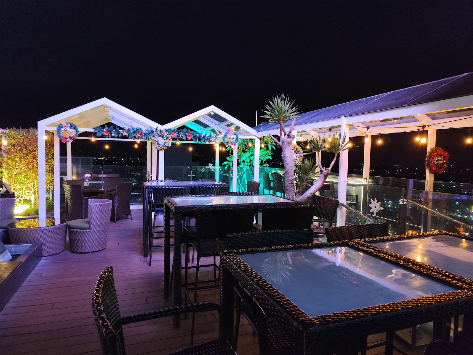 더 클라우즈 바 사진