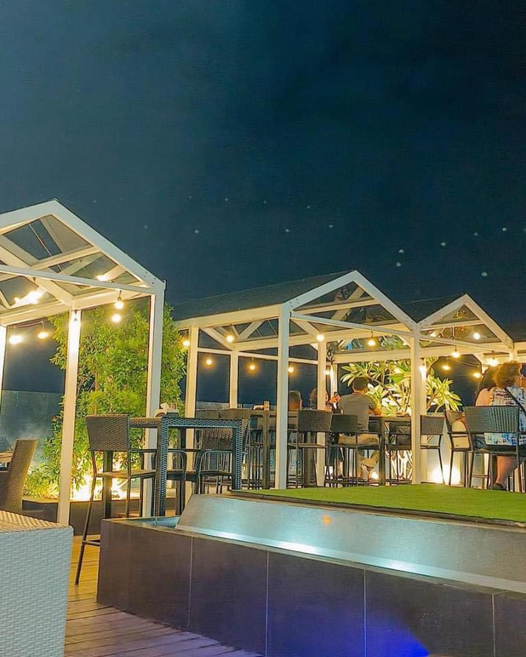 더 클라우즈 바 사진