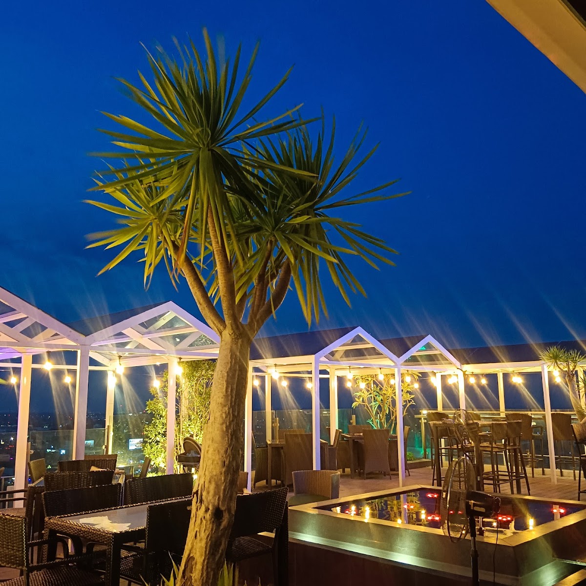 더 클라우즈 바 사진