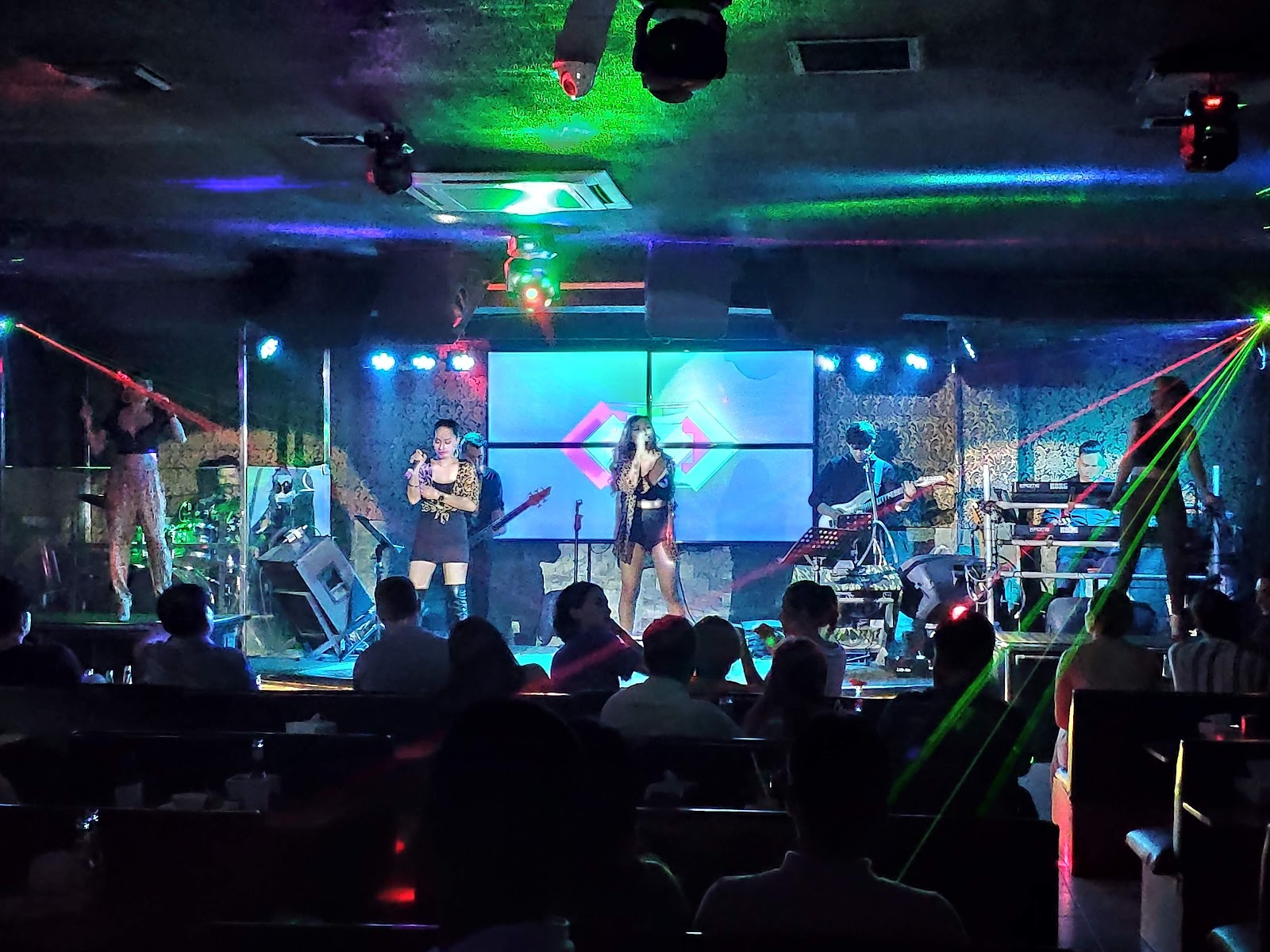 R&B 뮤직 베뉴 사진