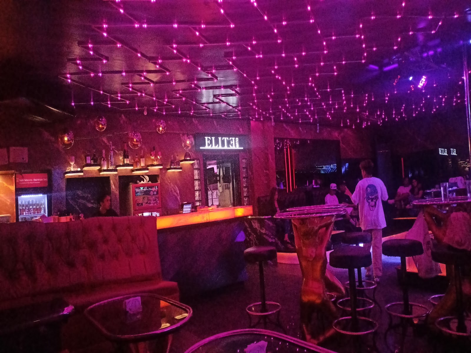 엘리트 클럽 사진