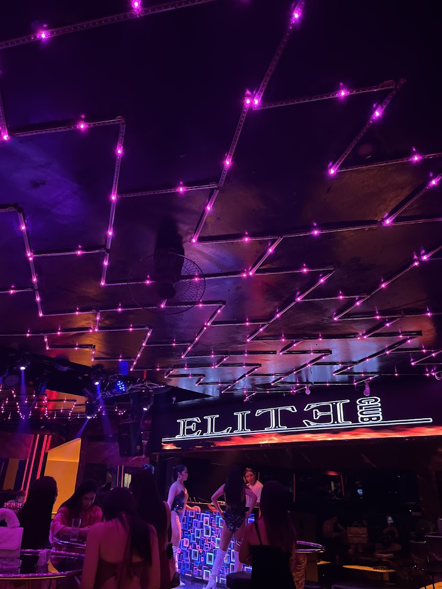 엘리트 클럽 사진