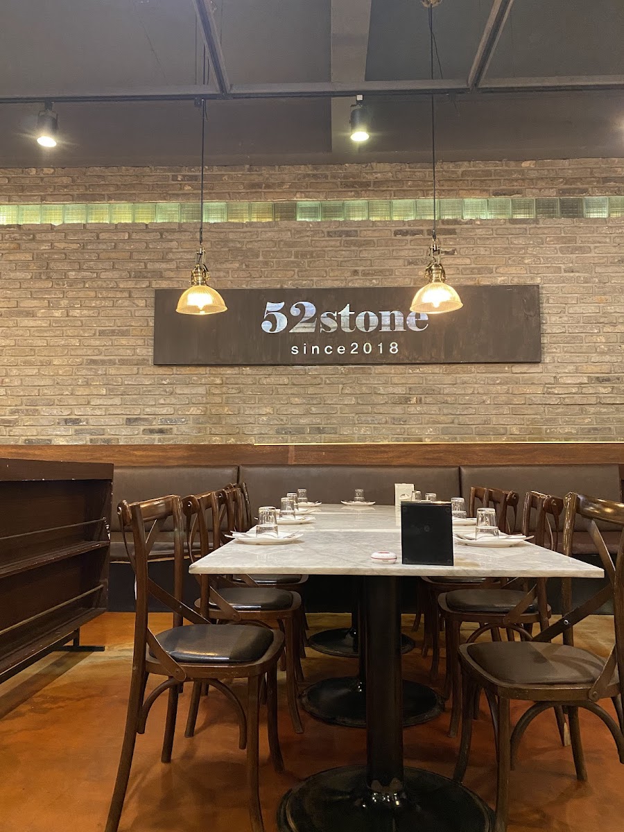 52스톤 패밀리 레스토랑