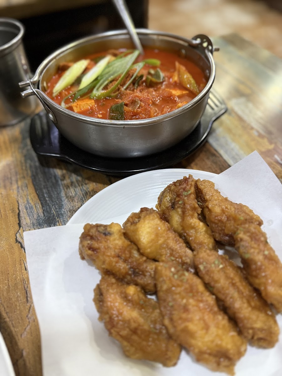 붐치킨 사진