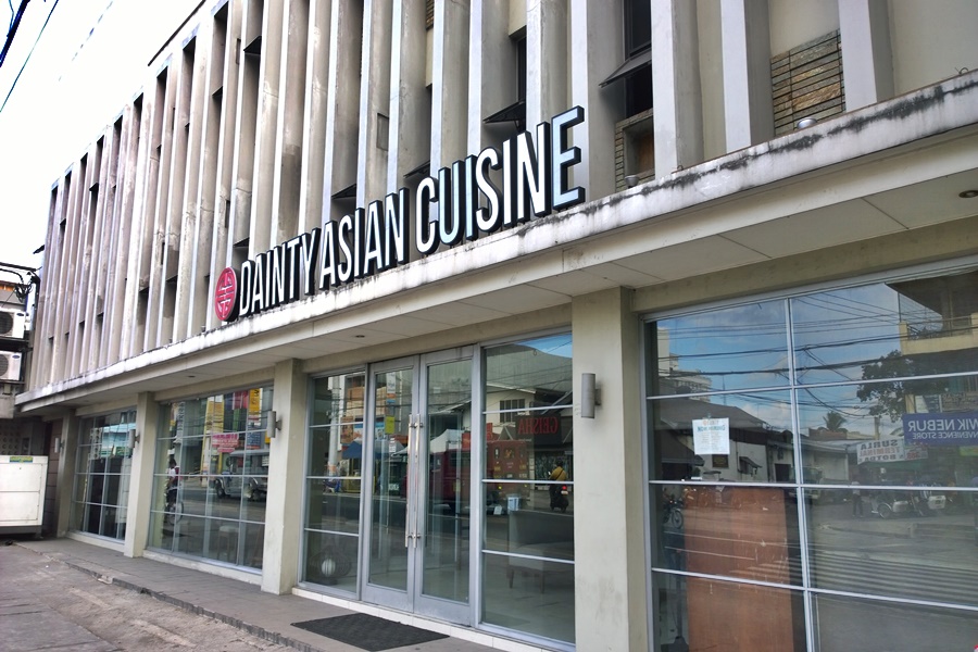 다인티 아시안 사진