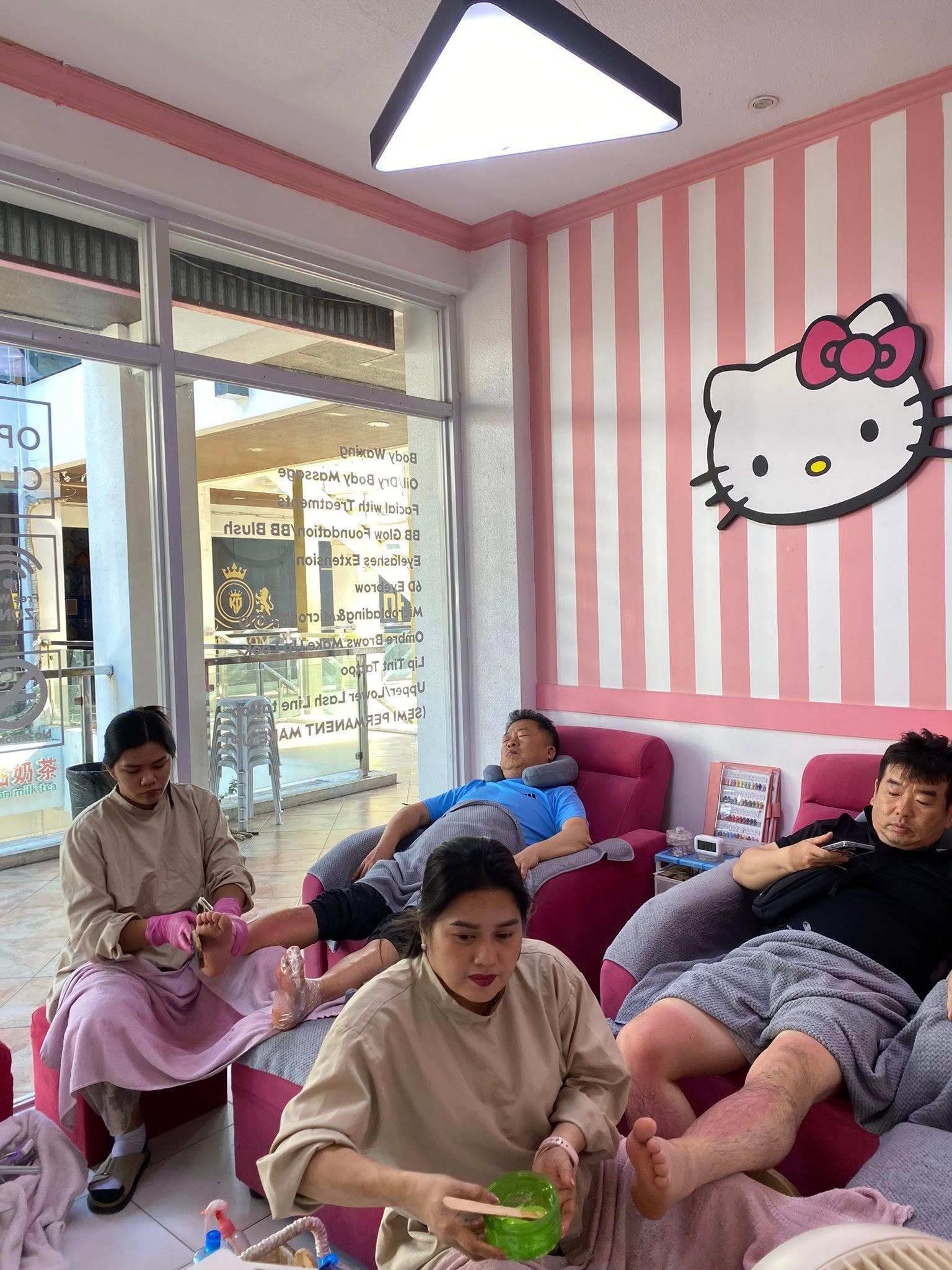 헬로키티 그루밍샵