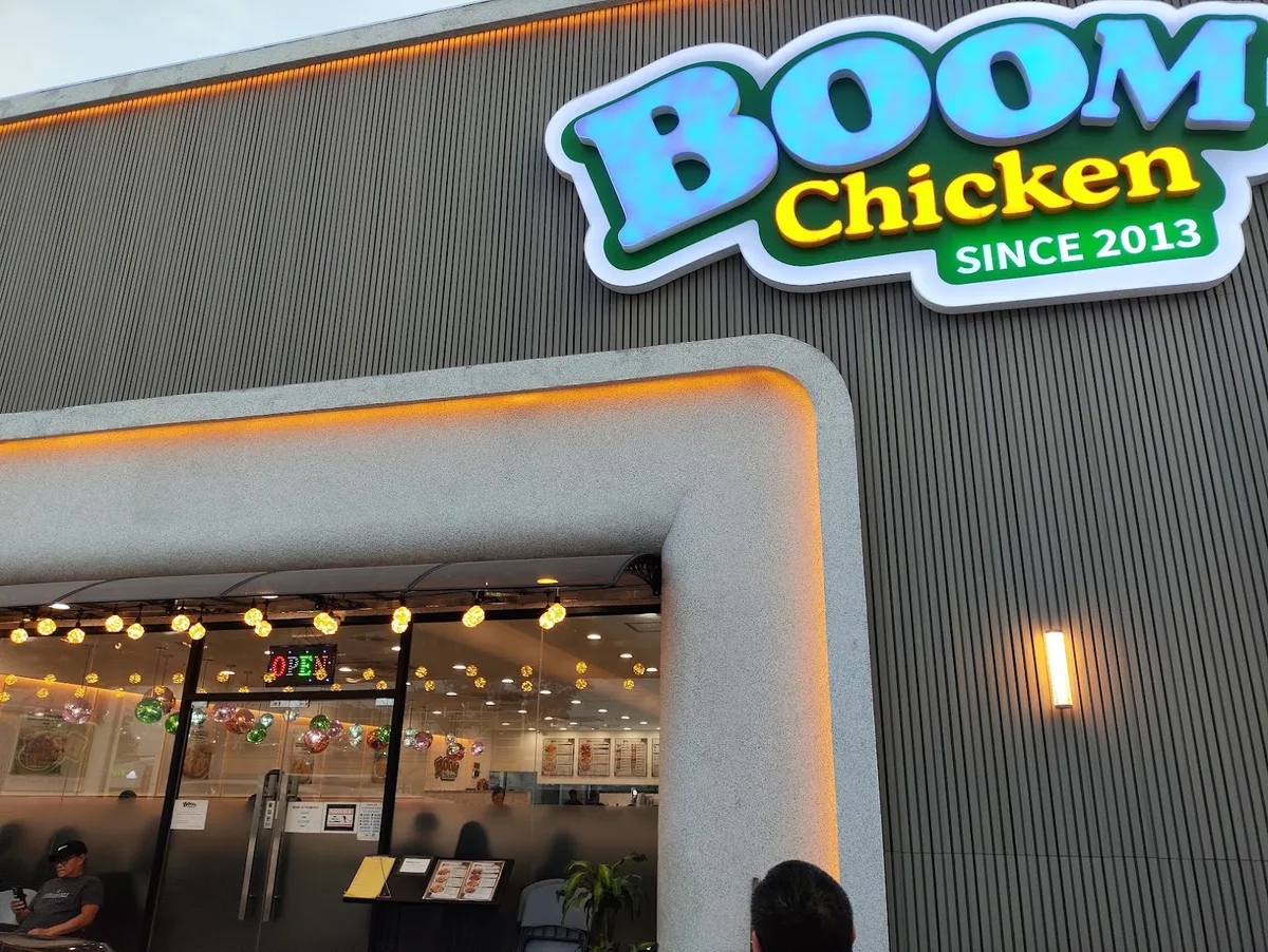 Boom Chicken