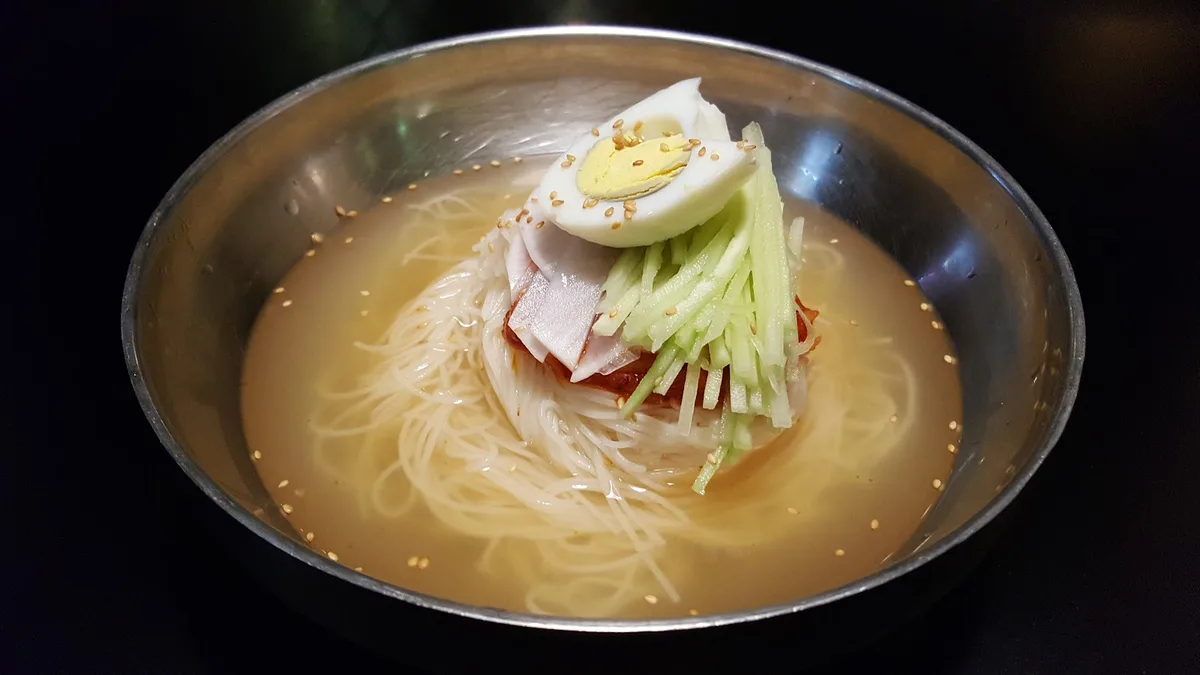 따라나레스토랑 사진