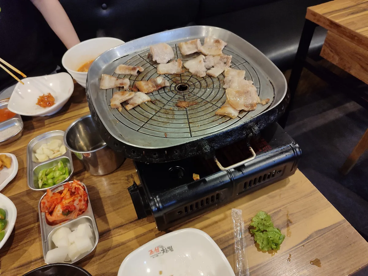 필즈에비뉴 조선치킨 4/8
